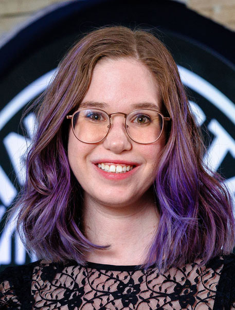 Photo of Lindsey Thomas